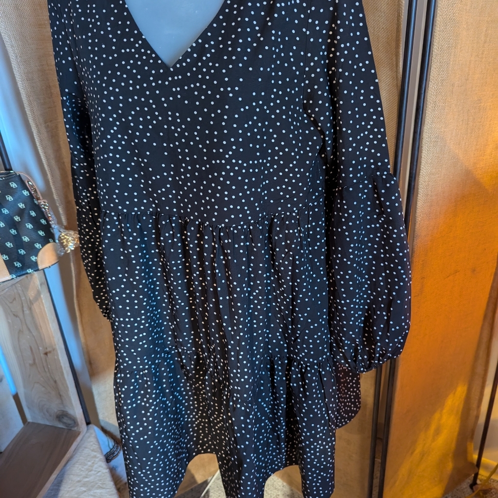 Unbranded | Ruffled Tunic - Picture 5 of 6